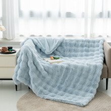 Kuscheldecke aus Kunstfell, Fleece-Decke mit Noppenstruktur, weich, gemütlich und dick, Plüschdecke für Sofa, Stuhl oder Bett, 130 x 160 cm, Weiß