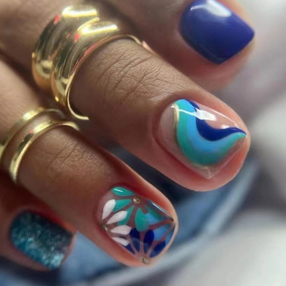 Blue Short Press On Nails Squoval Fake Nails Glossy Acrylic With Flower Design 24Pcs For Women