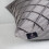 Phantoscope 45 x 45 cm modern grå rutig sammetskudde i polyester (2 st) 6