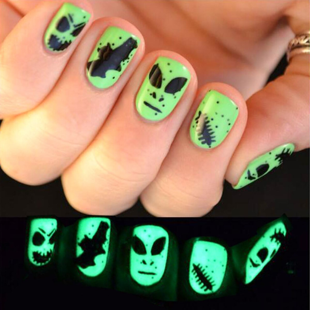 Green Halloween Press On Nails Short Square Fake Nails Luminous Acrylic Tips With Ghost Bat Alien Designs, 24 Pcs