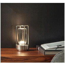 Luminária de mesa LED portátil e recarregável, com 3 opções de intensidade de cor, cor prata, compatível com uso interno e externo.