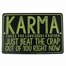 Lustiges Blechschild „Karma“, hergestellt in den USA, originelle Wanddekoration für Garage, Männerhöhle, Bar oder Kneipe