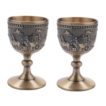 2 coupes à vin classiques en métal, petits gobelets faits main en cuivre sculpté, motif décoratif