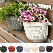 Vasi da parete Travelwant in finta rattan colorata, vasi da fiori in plastica resistente per interni ed esterni
