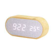 YOBOLK Ronde Houten Digitale Wekker met 4 Alarmen, Geluidsregeling en LED-dimfunctie – Geschikt voor Slaapkamer, Nachtkastje en Bureau