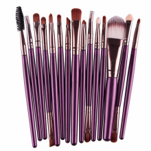 Ensemble de 15 pinceaux de maquillage, comprenant 21 types de têtes de pinceau, pour un maquillage complet. Gain de place et fonctionnalité