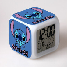 Stitch wekker voor kinderen - Mini LED anime wekker - 7 kleurrijke veranderingen, tijd, temperatuur, datum wekker voor kinderkamerdecoratie