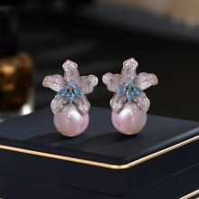 Französische Retro-Ohrstecker im Feen-Stil – extravagant, luxuriös und elegant für Damen.