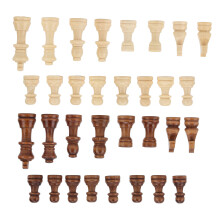 Jeu d'échecs de remplacement léger de 32 pièces pour les rassemblements familiaux