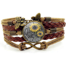1 stuk leren armband met zonnebloemmotief, cadeau voor vrouwen en tieners. "You Are My Sunshine" boho kerstcadeau armband voor moeders en echtgenotes.