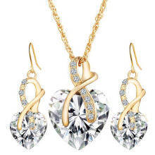 Set di gioielli a forma di cuore, collana e orecchini in lega resistente, set di gioielli per feste