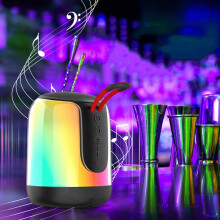 Liquidação de 2024, Caixa de Som Bluetooth Portátil 5.3 com Graves Potentes, Luzes Coloridas, para Festas, Viagens, Casa e Ambientes Externos