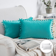 Decoratief sierkussen uit de Phantoscope Pom Pom Velvet-serie, 30 x 50 cm, turquoise, set van 2