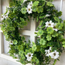 Guirlanda artificial de eucalipto de 43 cm com placa de boas-vindas, folhas verdes e borboletas - Decoração de parede para porta em estilo