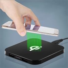 Hurtig trådløs oplader, smartphones 5W trådløs skrivebordsoplader kompatibel med iOS og Android med 2 USB-porte telefonoplader