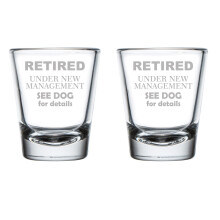 Set van 2 borrelglazen van 1,75 oz. Borrelglas uit de collectie genomen onder nieuw management. Zie grappige hond.