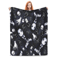 Wednesday Addams -heittohuopa, 80"x60" erittäin pehmeä ja mukava fleece, kevyt ja lämmin plyysi sohvalle, kaikkiin vuodenaikoihin