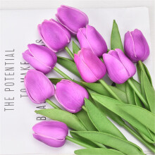 Umělé tulipány, umělá kytice tulipánů z umělé kůže, květinové aranžmá pro domácnost, kancelář, večírek, svatbu, fialově