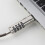 2X Κλείδωμα ασφαλείας USB με κωδικό πρόσβασης κατά της κλοπής, που χρησιμοποιείται 4