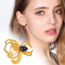 Ohrclips für Teenager-Mädchen, minimalistische Piercing-Stecker, trendige Ohrringe