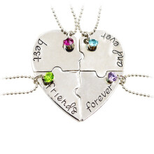 UDIYO Set di 4 collane con ciondoli e strass intarsiati, gioielli regalo a forma di cuore, migliori amiche per sempre, collana con ciondolo BFF per