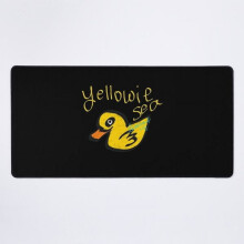 Eine neue LaMaisonOfMY Banana Boat Yellowie Sea Collection Icons Yellow Rubber Duckie Black Series Schreibtischunterlage