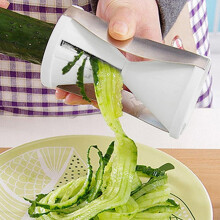Cucumber Shredder Tool Handheld Portable Shredder Tool Labor-Saving Grater Veggie Shredder Carrot Slicer Black