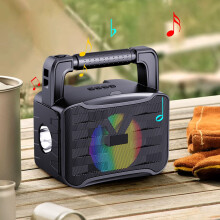 Der YiFudd Solar Bluetooth 5.3 Player kann als Radio und Lautsprecher, Campingbeleuchtung und Taschenlampe mit Lichtfunktion verwendet werden und