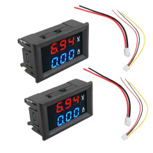 2 phíosa Voltmhéadar Digiteach Aimpmhéadar DC100V10A Amp Voltas Reatha Méadar Tástála Gorm + Dearg Painéal Taispeána LED Dúbailte le Sreanga