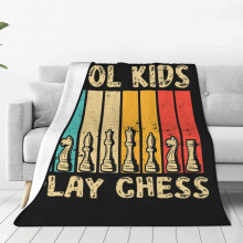 Couverture polaire Cool Kids Play Chess, légère et douce, idéale pour l'hiver, à utiliser au lit ou au canapé (101,6 x 76,2 cm).
