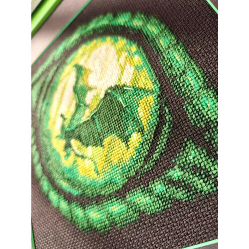 Counted Cross Stitch kit 2162 Dragon Eye 2
