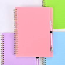 Federra A5 studienotesbog med pen, PP løsbladsnotesbog til lektier og forbrugsstoffer