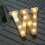WinysinAlphabet LED-Buchstabenleuchten, weiße Kunststoffbuchstaben, stehend oder hängend 1