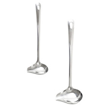 Conjunto de 2 colheres para molho em aço inoxidável, ideais para decorar molhos.