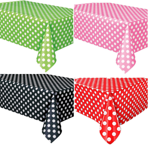 Mesa retangular de PVC com estampa de bolinhas, 137 x 183 cm, na cor amarela. 2