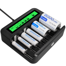 Slimme oplader, aparte laadsleuf voor oplaadbare batterijen, 1,2V Ni-MH NiCd-batterijen krijgen extra laadtijd dankzij LCD-display en meerdere