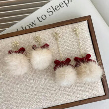 RSAMD1Pair Orecchini pendenti a forma di fiocco di neve natalizio, con fiocco rosso e pompon in pelucheJO-A2