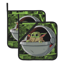 Lot de 2 maniques, motif bébé Yoda de Star Wars, résistantes à la chaleur, idéales pour la cuisine, les barbecues et la pâtisserie. Convient