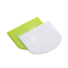 Dough Scraper and Bread Dough Cutter Set, Plastic with Ergonomic NonSlip Grip for Baking and Cake Decorating