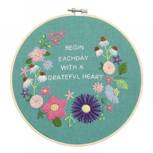 Prettyui-Embroidery Hoops Frames Set Beginners DIY Material Package Cross Stitch Tools