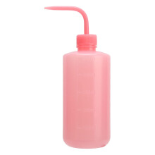 500ml Pink Tattoo Wash Bottle with Curved Nozzle for Precise Hygienic Rinsing and Mixing