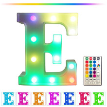Letras luminosas de LED PWPSG com mudança de cor e controle remoto - Decorações multicoloridas para festas, eventos em casa, bares e feriados.
