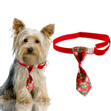 Nieuwe kerstversiering met ruitjespatroon voor katten en honden, huisdieraccessoires en -benodigdheden.