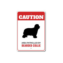 Szakállas collie által járőrözve Figyelmeztetés Fémtábla Kennel Fajta Kutya Mancs Állatméret: 8x12 hüvelyk