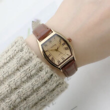 Retro brune dameklokker Kvalitetssmå armbåndsur for kvinner Vintage skinnarmbåndsur Motemerke Dame Gratis frakt Brown1