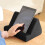 Cuscino morbido di supporto per tablet, compatibile con iPad, poggiapolsi multi-angolo con tasca per tablet, e-reader, smartphone e libri (grigio) 7