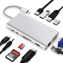 Reisklaar dockingstation met meerdere poorten, uw ultieme metgezel voor naadloze connectiviteit, met ondersteuning voor twee monitoren, Ultra HD