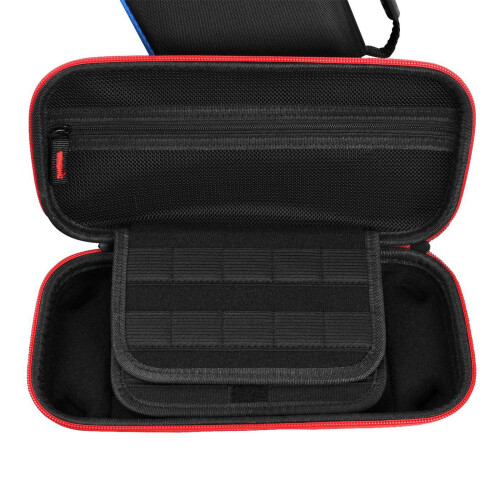 Custodia rigida per Nintendo Switch: esterno resistente, resistente alla compressione, slot integrati per schede di gioco.