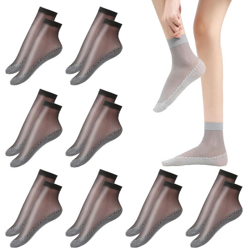 Non-slip stockings with cotton soles