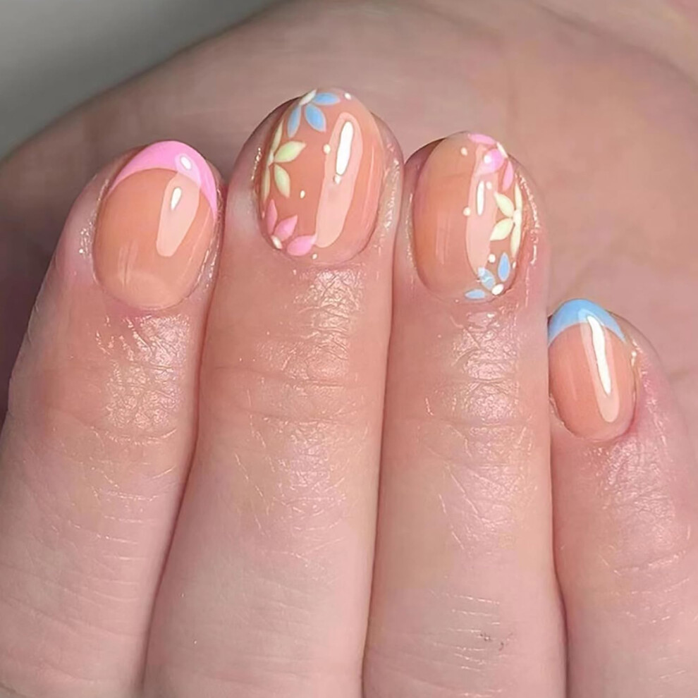 Short Nude French Press On Nails Oval Floral Fake Nails Glossy Acrylic Set with Adhesive Tabs